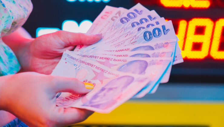 İngiliz bankadan dikkat çeken TL adımı