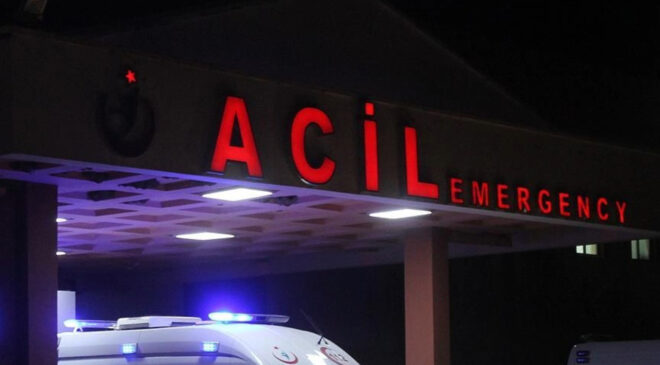 Mantardan zehirlenip hastaneye kaldırıldılar